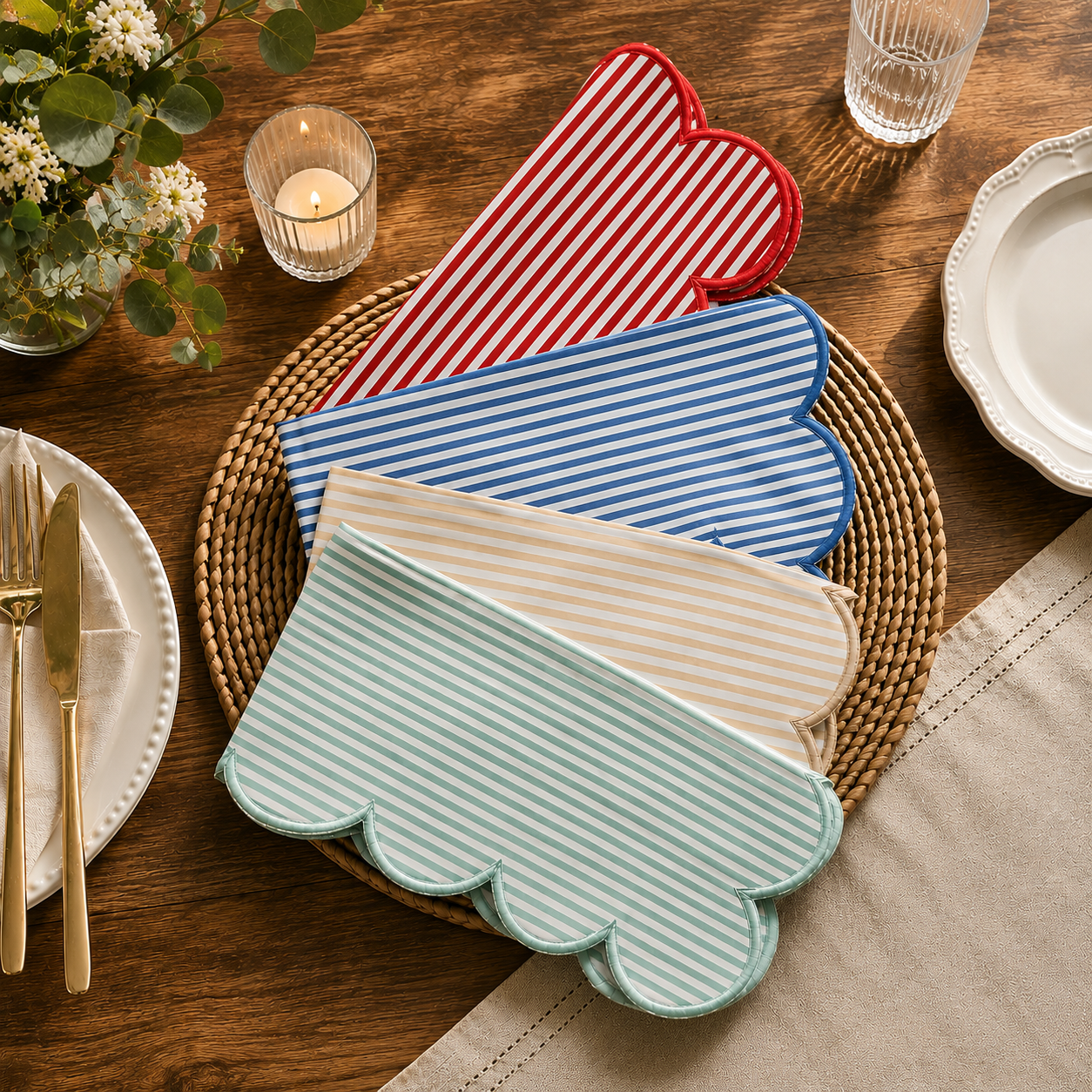 Scalloped Striped 20" Cloth Napkin