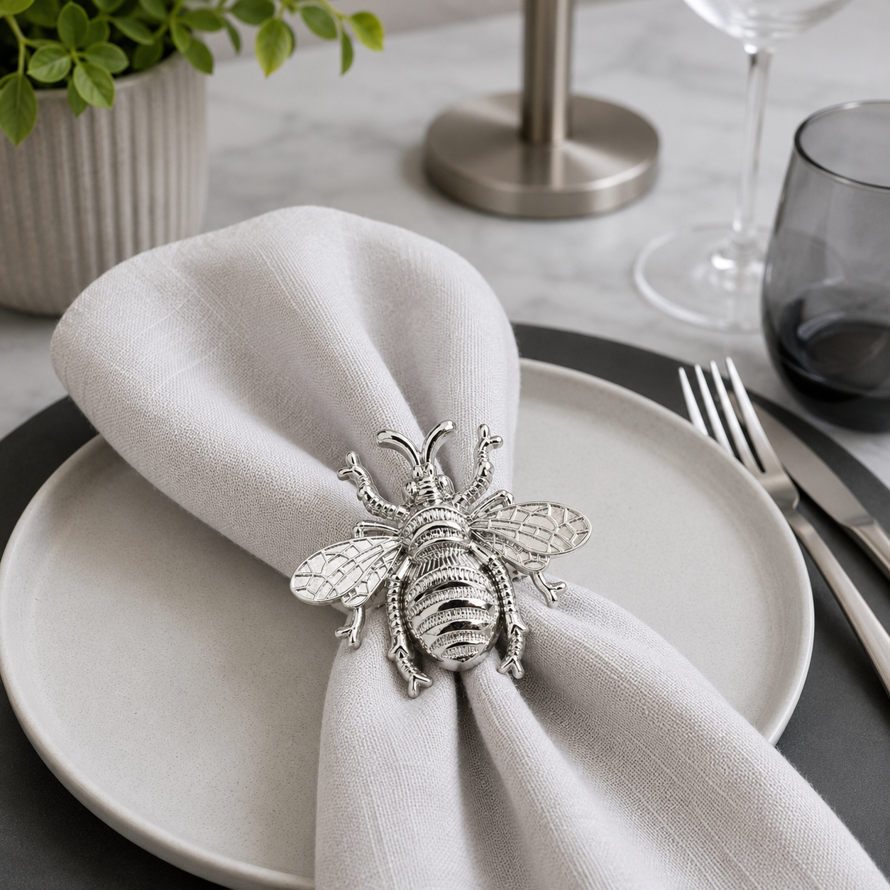 Silver Bumblebee Metal Napkin Holder