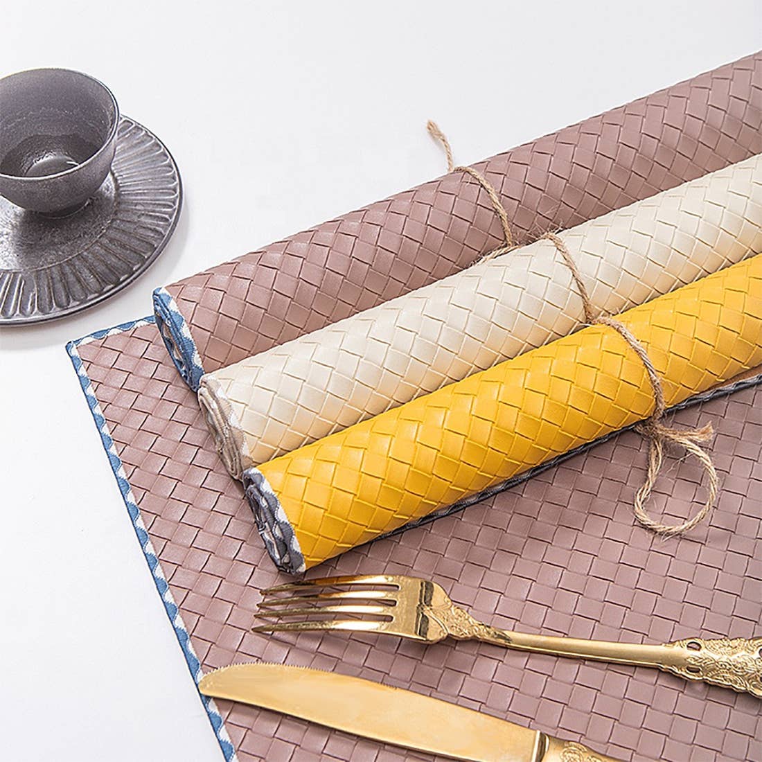 PM0018 - Modern Basket Weave 13x18 Inch Leathette Placemat