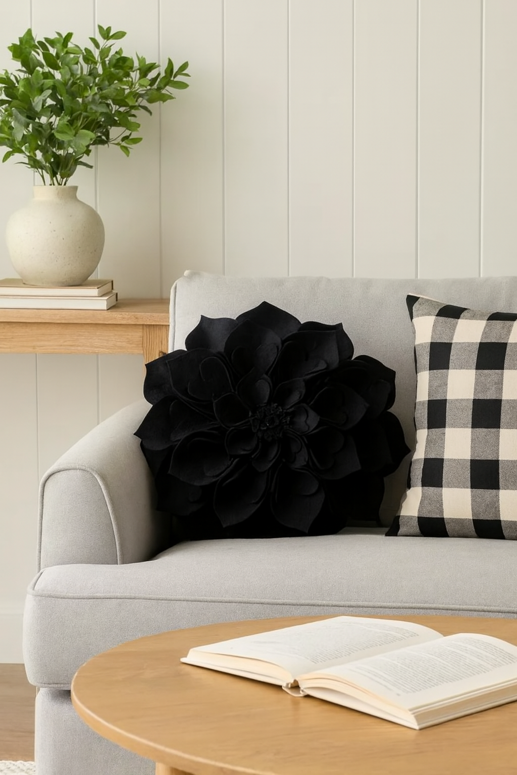 Black 3D Heart-Shaped Petal Flower Throw Pillow