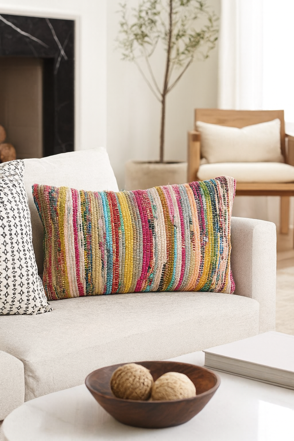 7114 - Woven Chindi Lumbar 14"x23" Throw Pillow
