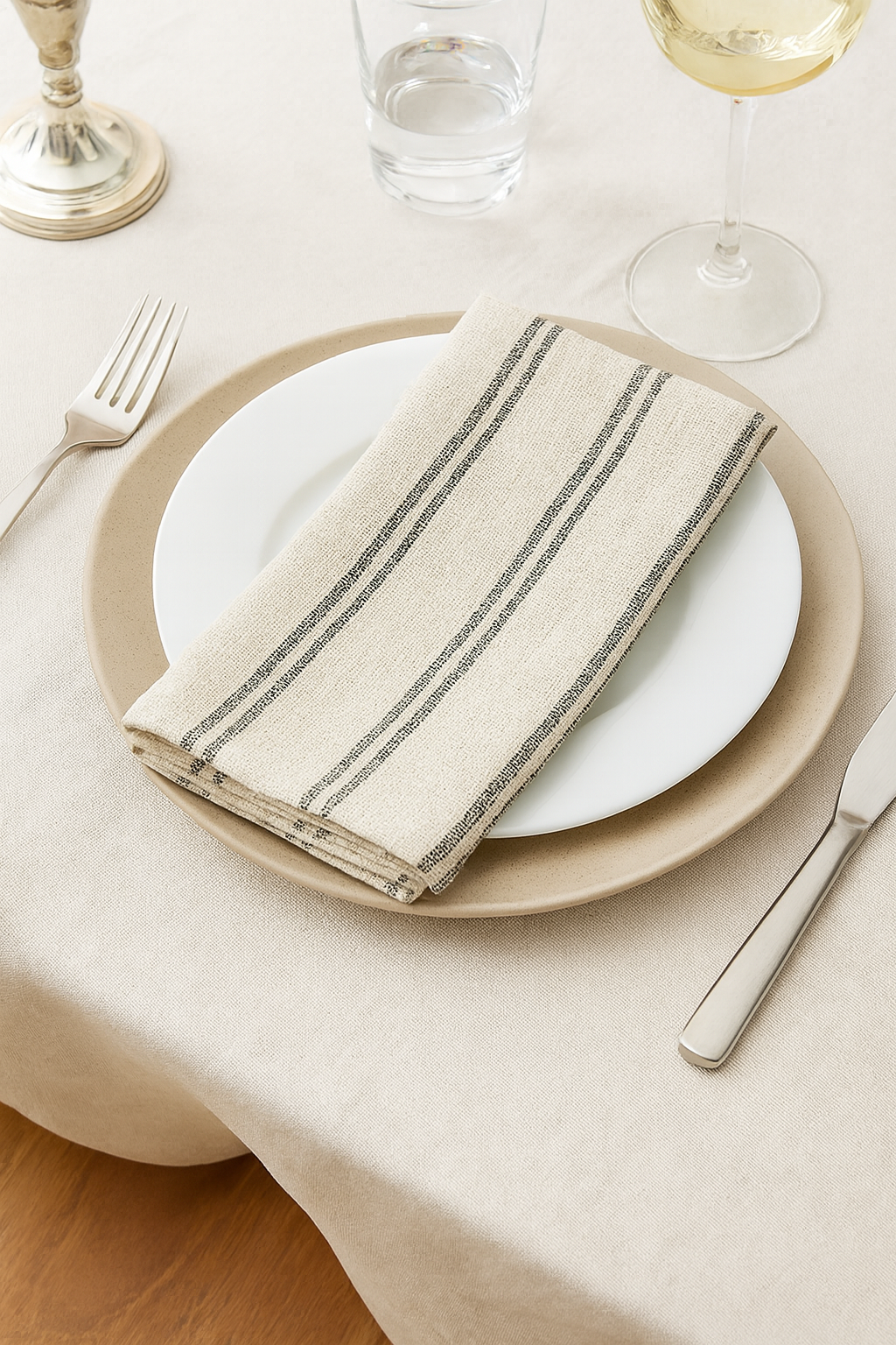 Grey Modern Striped Linen-Poly Cloth Dinner Napkin