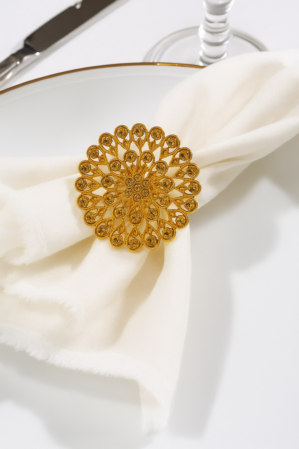 Gold Jeweled Starburst Flower Napkin Ring