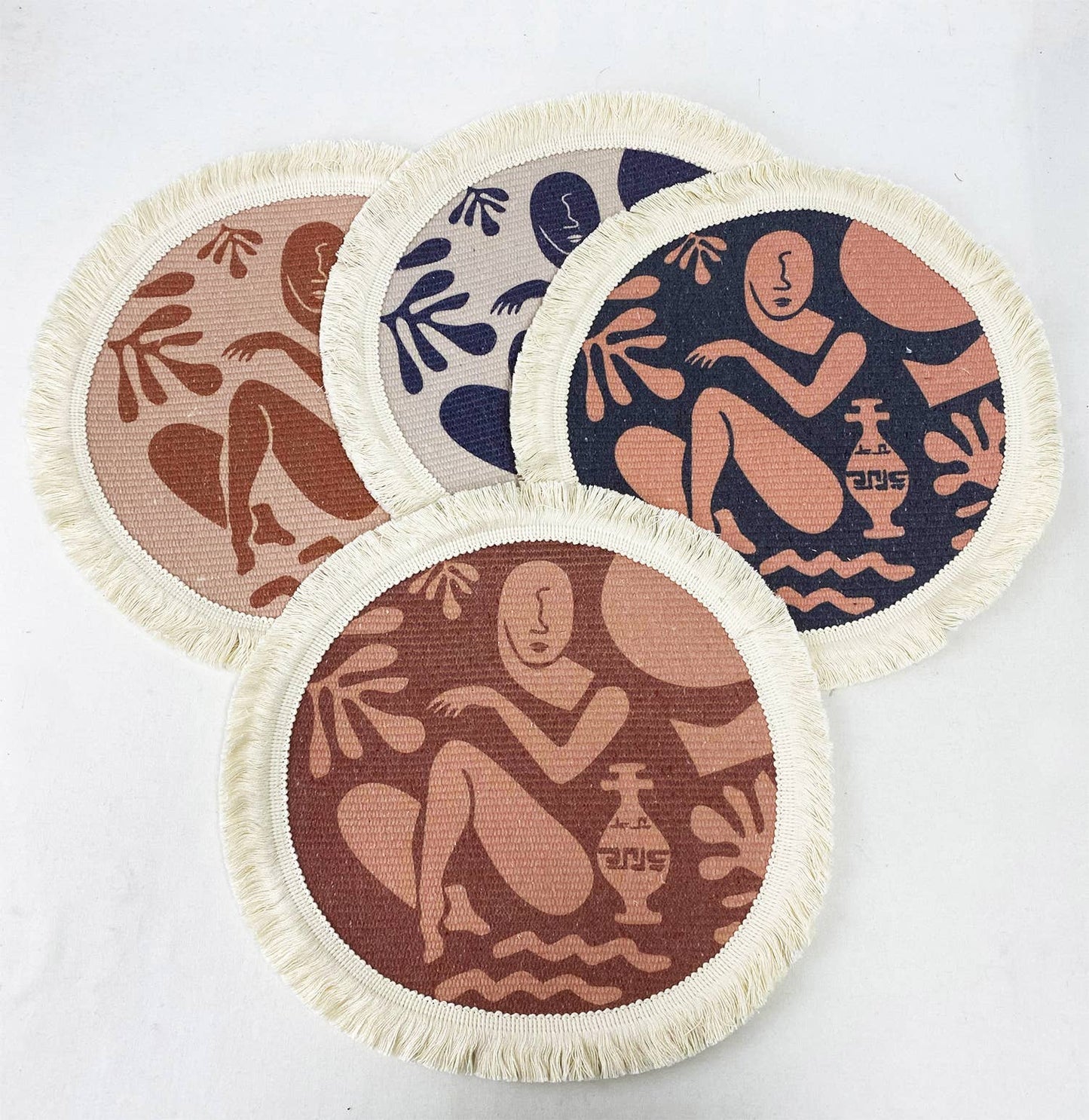 PM0019 - Artsy Abstract Woven Fringe Cotton 13" Round Placemat