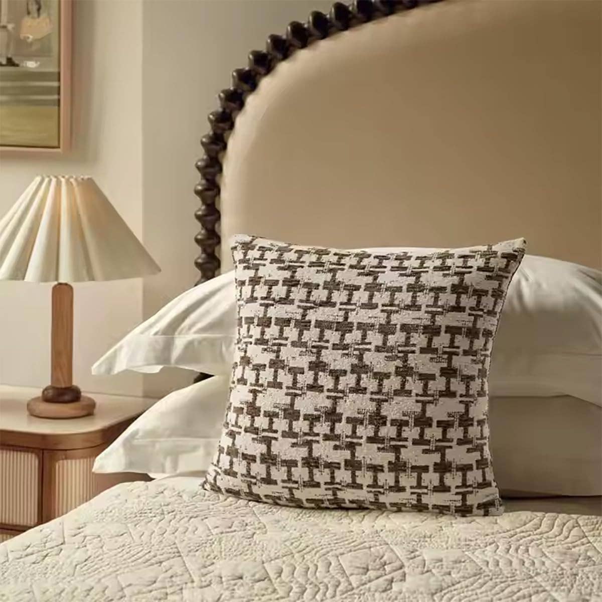 Brown Textured Chenille Jacquard Throw Pillow – 18"x18"