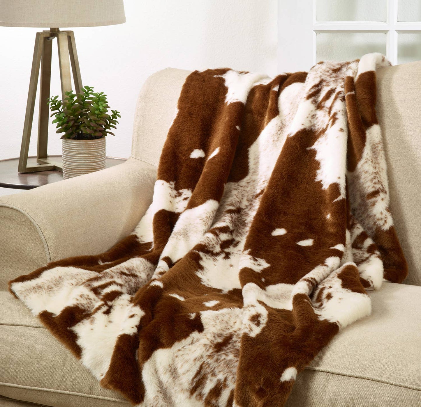 Faux Fur Cow Hide 50x60 InchThrow Blanket