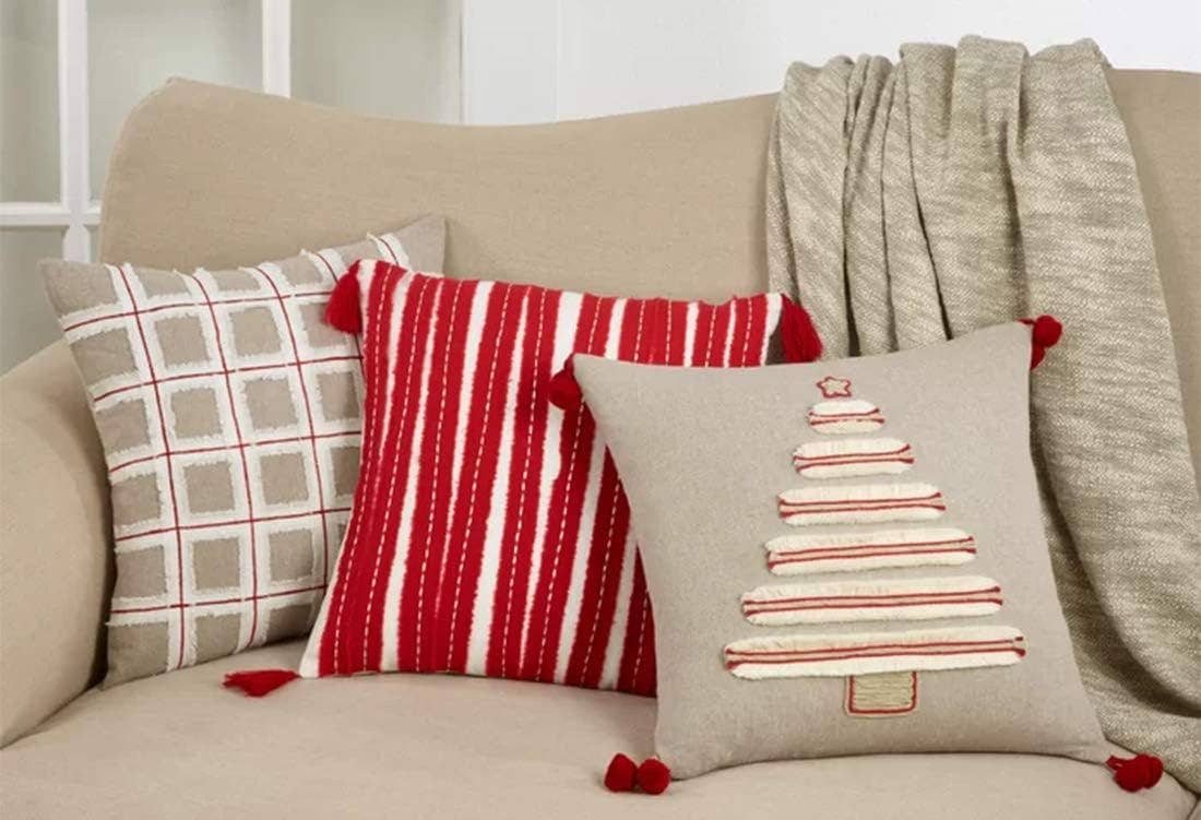 9649 - Embroidered Christmas Tree 16" Filled Throw Pillow