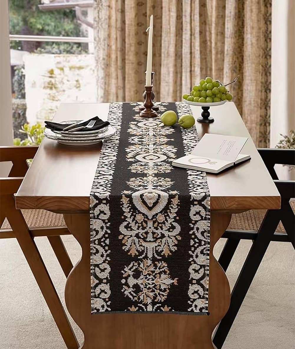 Medallions Jacquard Reversible 14x72 Inch Table Runner