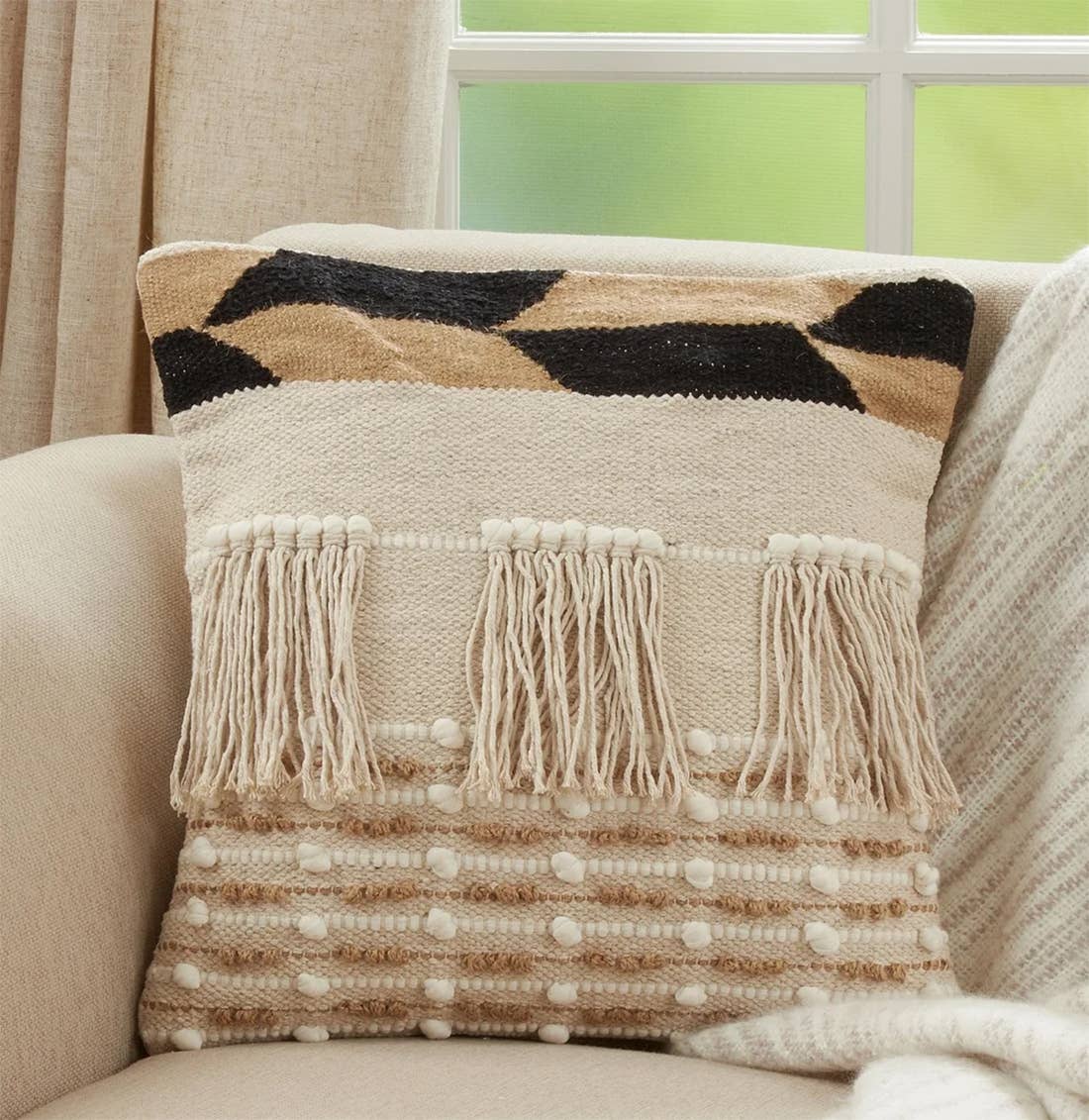 1725 - Ivory Fringe Boho Jute & Cotton 18" Throw Pillow