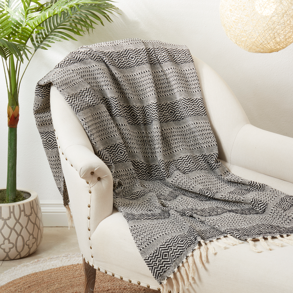 Black Stripe Diamond Cotton 50x60 Inch Throw Blanket