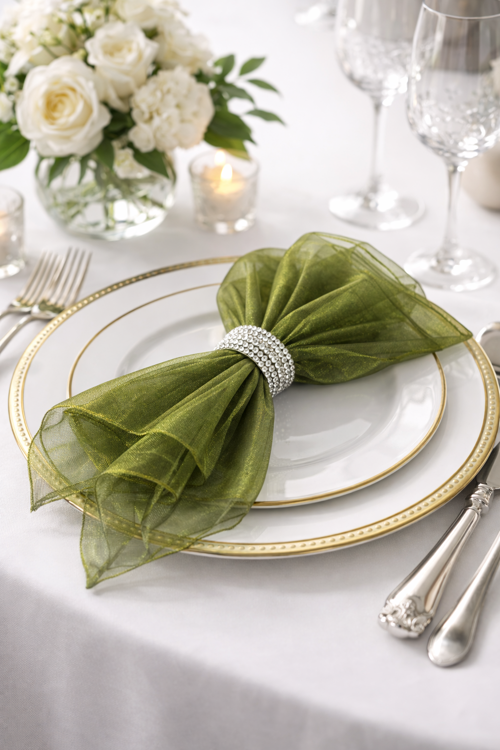 1002 - Green Sheer Organza 20" Dinner Napkin
