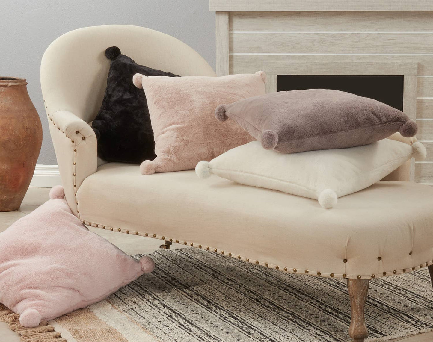 1798 - Faux Rabbit Fur Ultra Soft Throw Pillow with Inserts