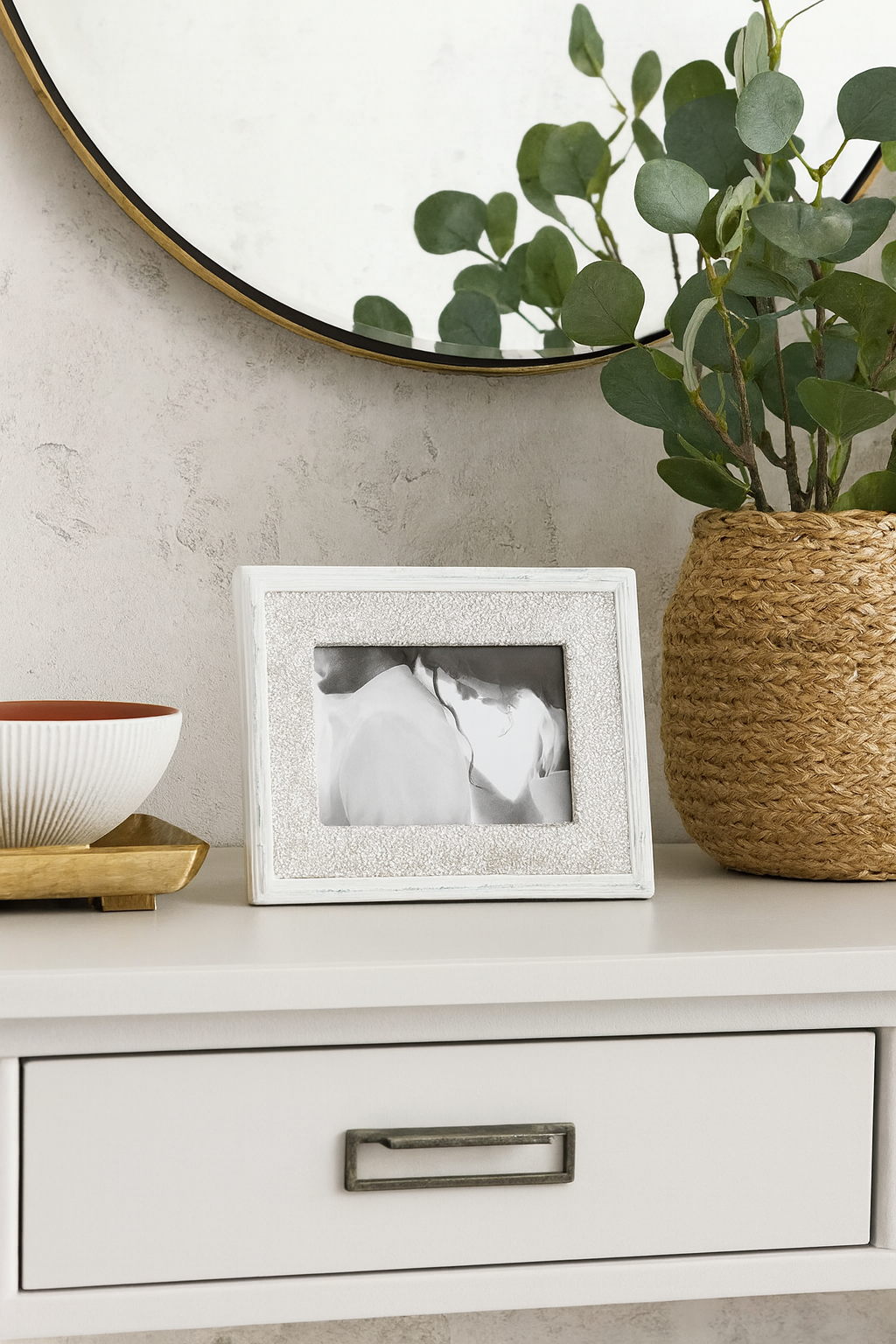 Ivory Seed Bead Photo Frame - 5"x7"