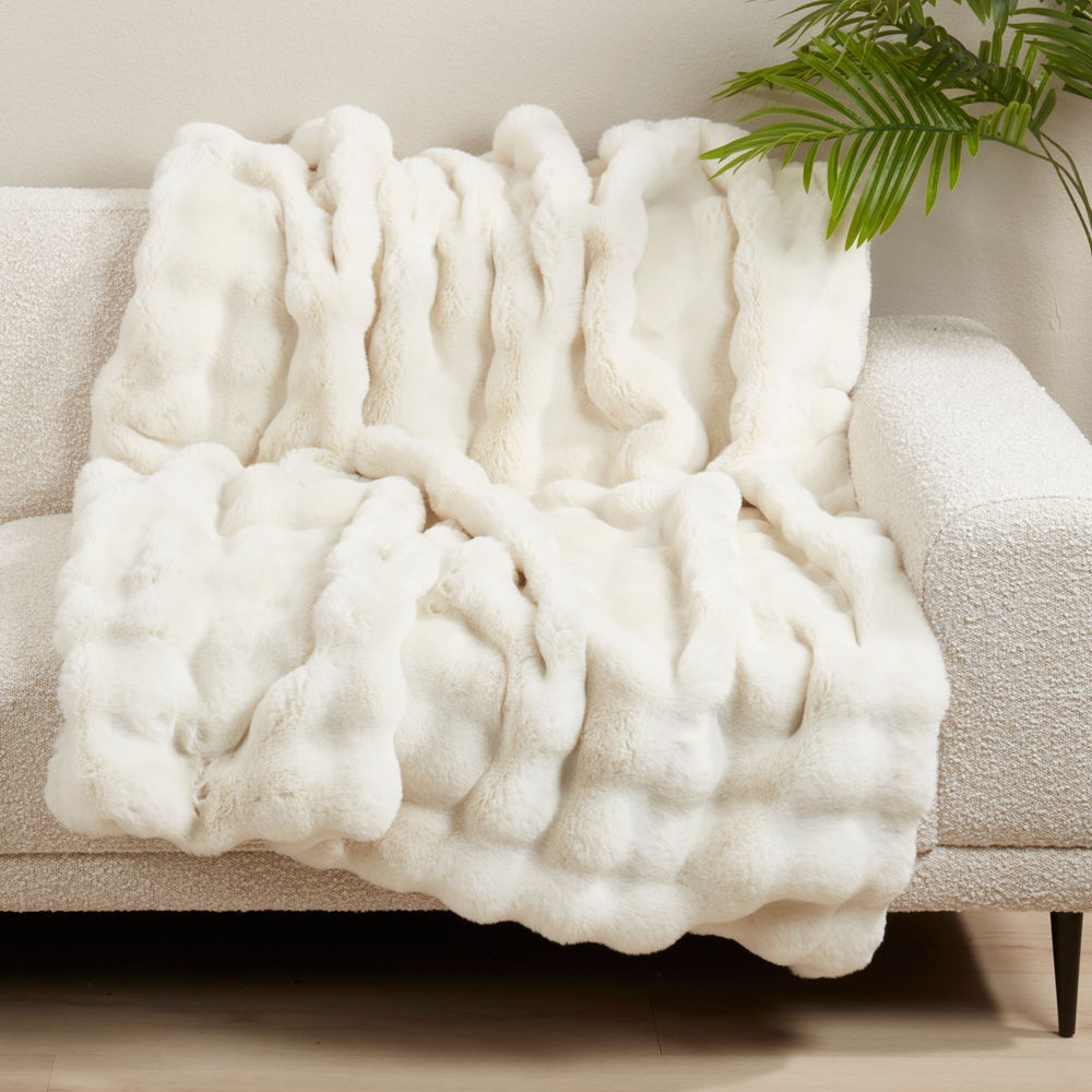 Ivory Bubble Faux Fur 50"x60" Throw Blanket