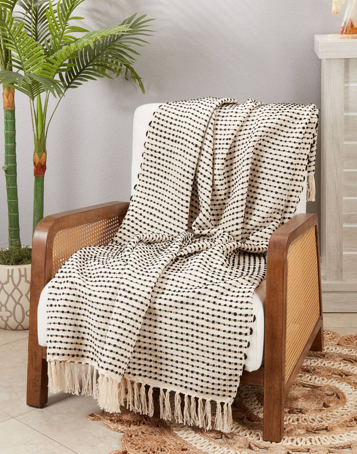 TH242 - Black Stripe Woven Cotton Blend 50x60 Inch Throw Blanket