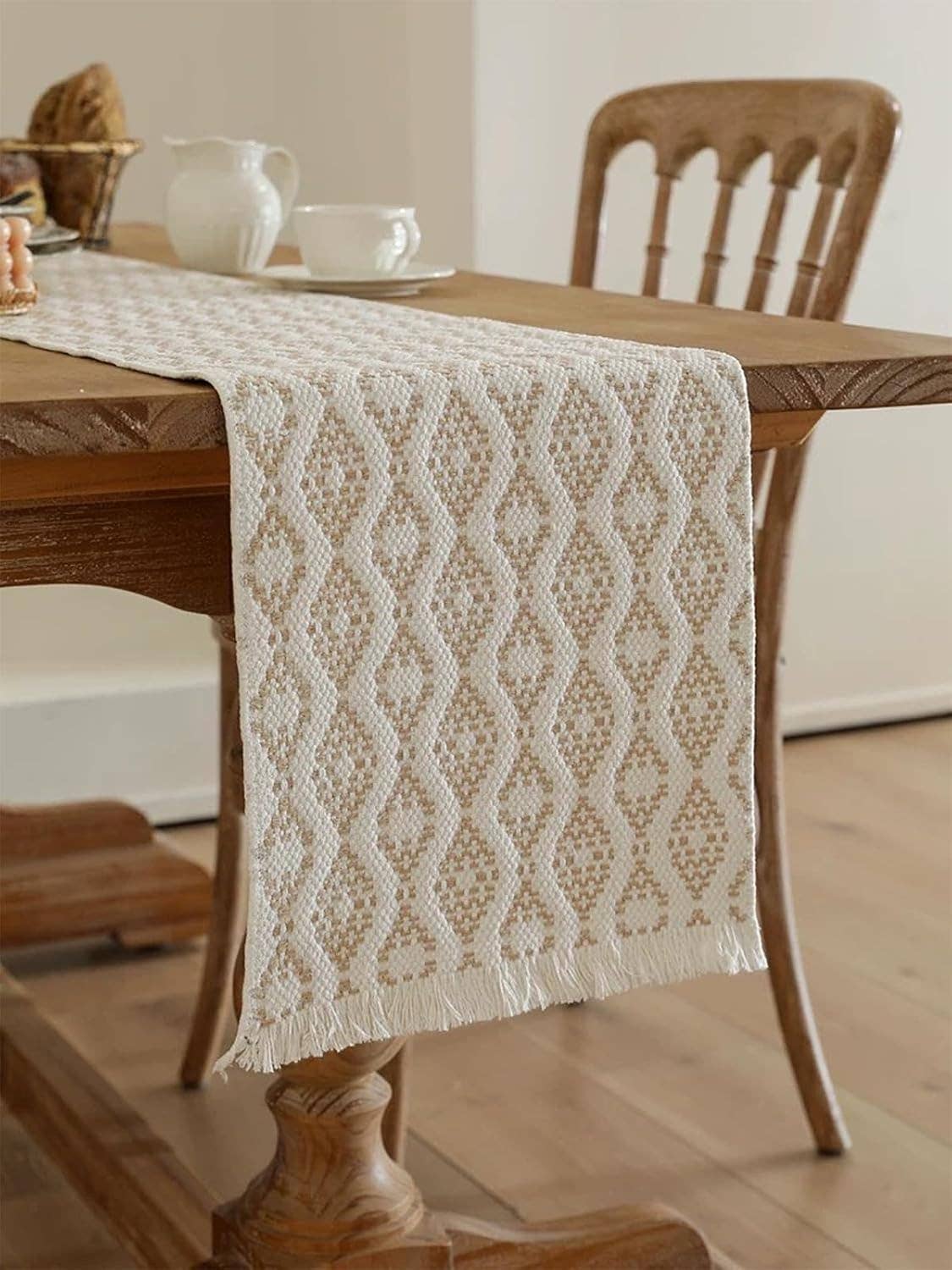 Ivory Modern Diamond Woven 14"x72" Table Runner