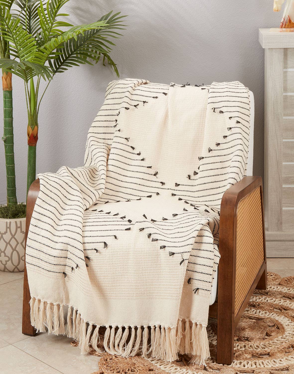 TH042 - Diamond Fringe Cotton 50x60 Throw Blanket