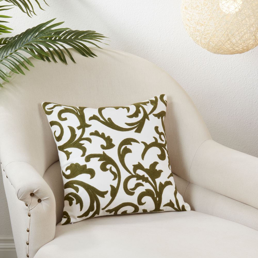 1052 - Crewel Work Cotton 17" Throw Pillow