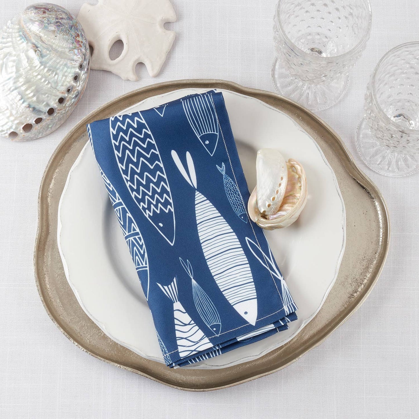 3347 - Navy Blue Fish 20" Cloth Napkin