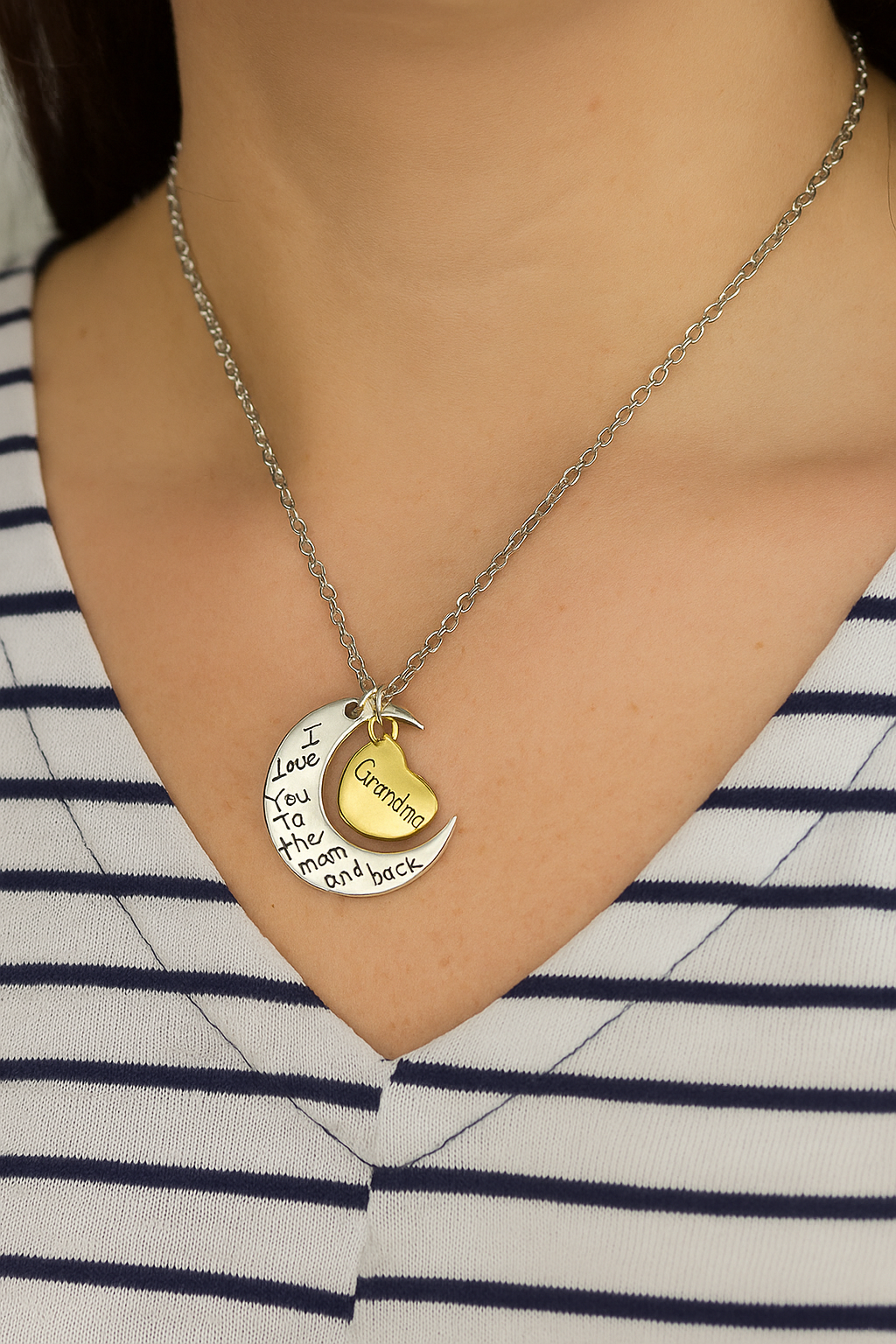 I Love You To The Moon and Back Necklace - Grandma
