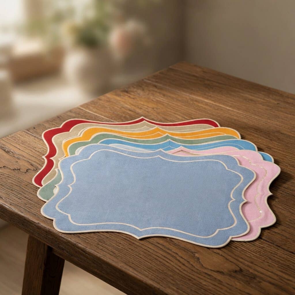 Scalloped Rectangular Reversible Placemat