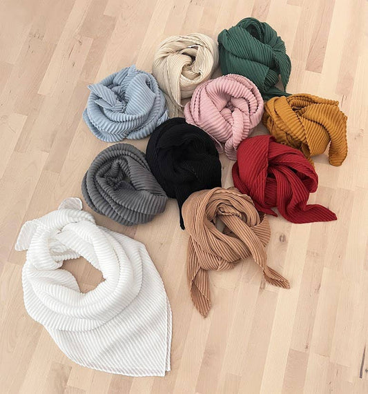 Crinkle Pleated Soft Square Scarf