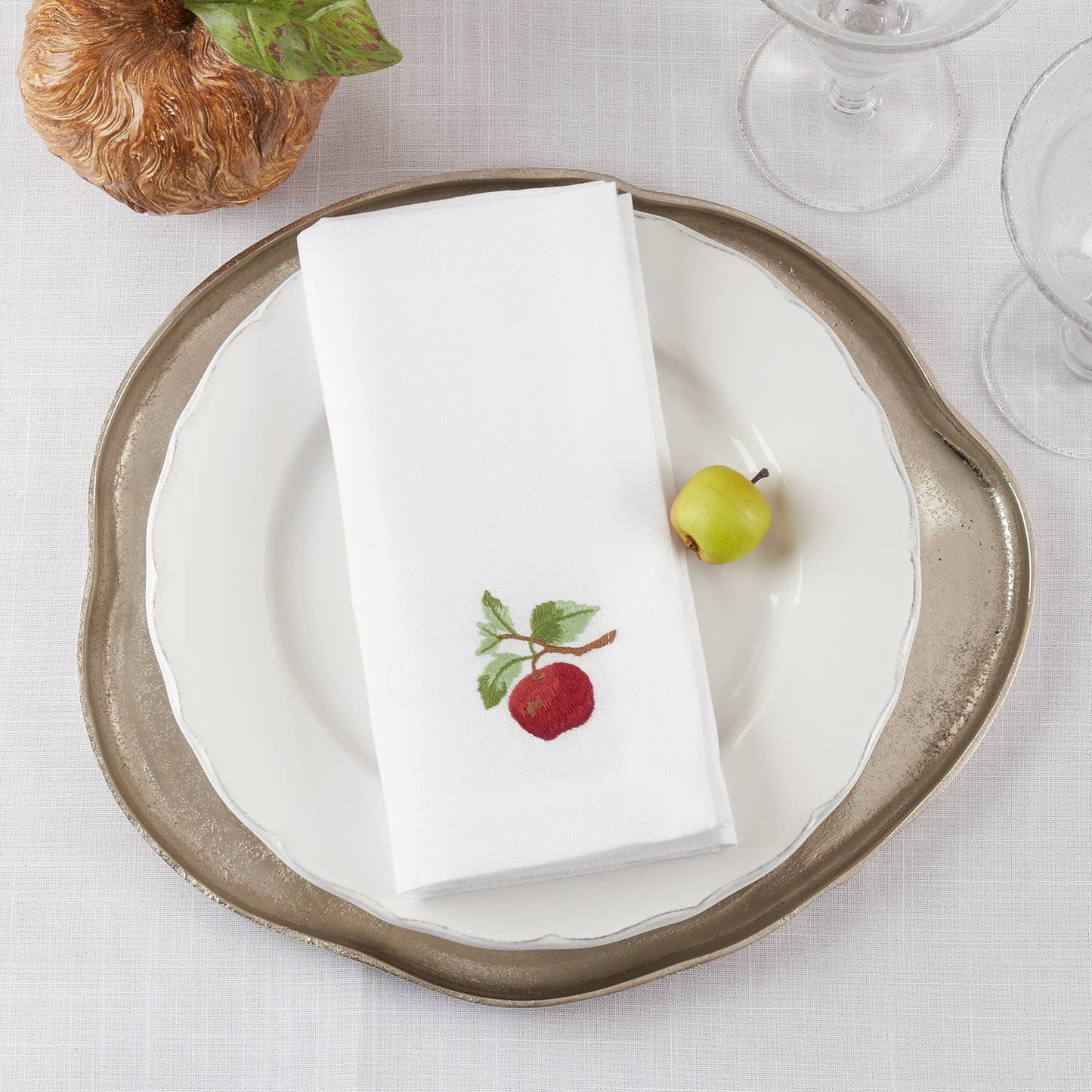 YP167 - Embroidered Apple White 20" Dinner Napkin
