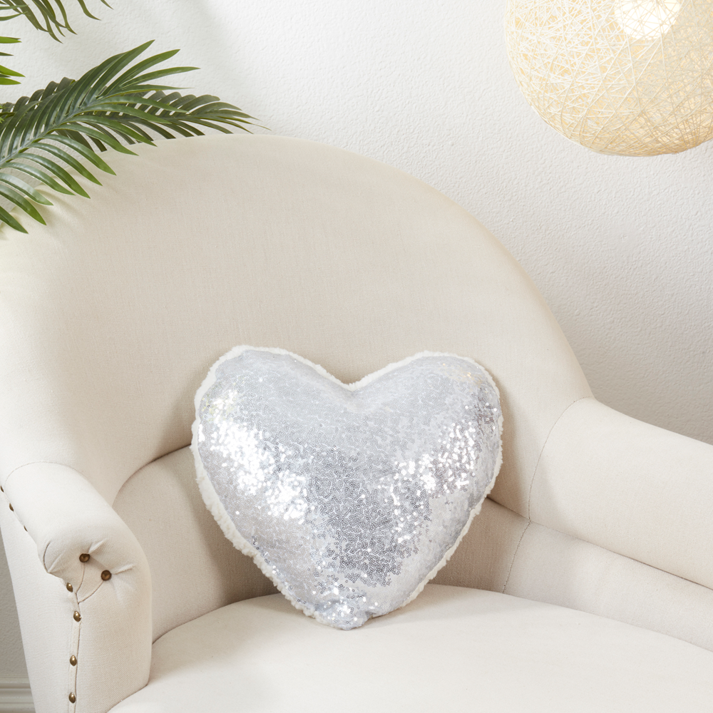 1607 - Silver Heart Sequin Filled Throw Pillow