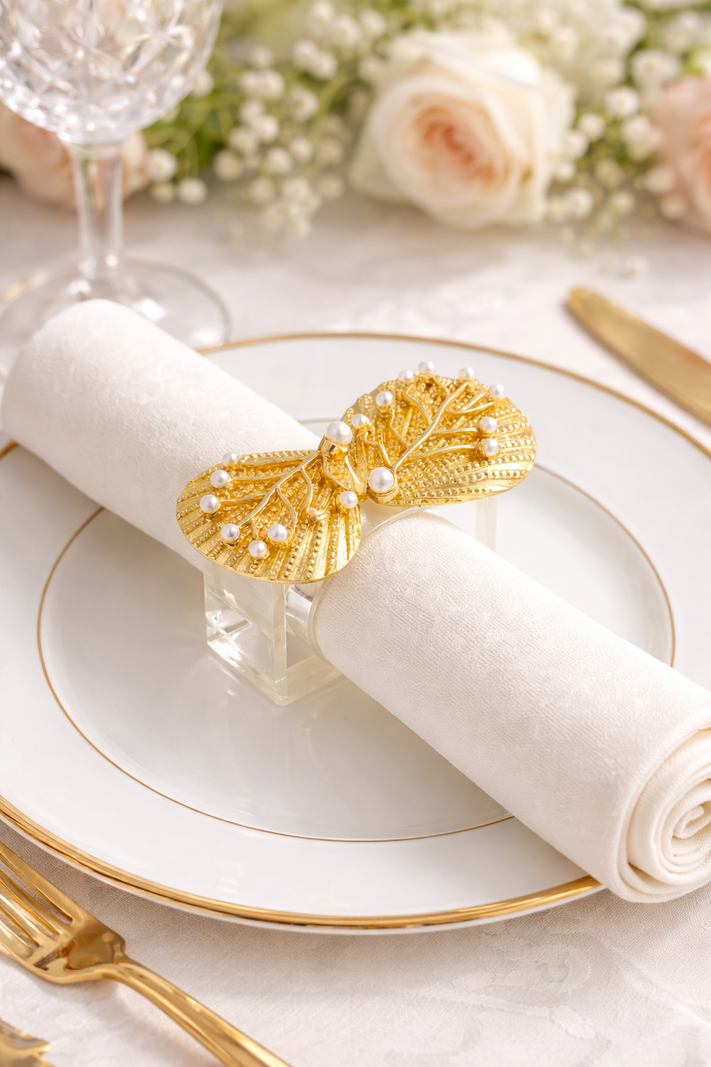 Pearl Seashell Gold Napkin Ring Holder