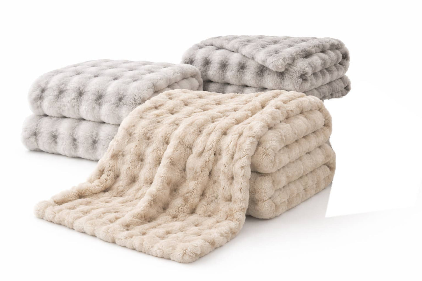 Luxury Tufted Faux Fur Throw Blanket