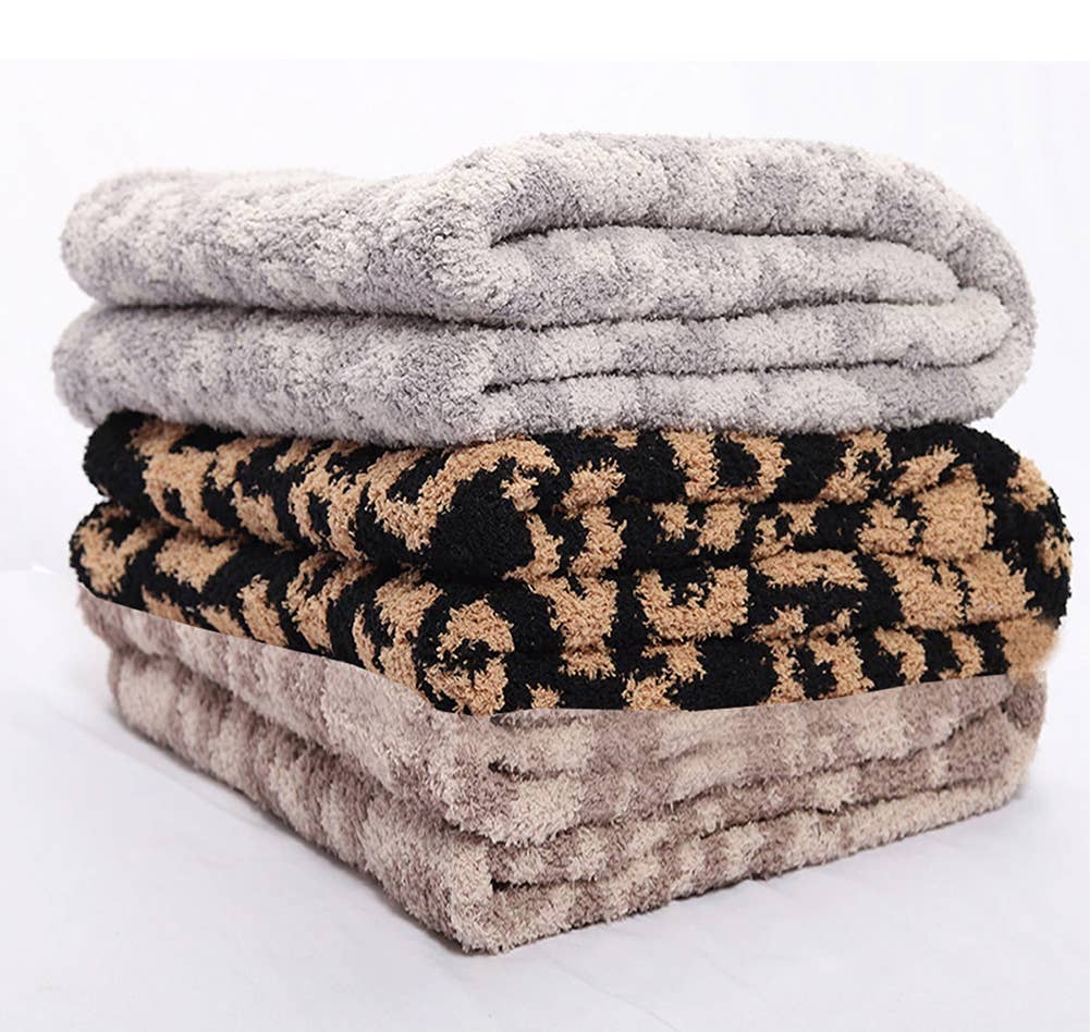 TH0023 - Leopard Pattern Ultra-Soft 50x60 Inch Throw Blanket