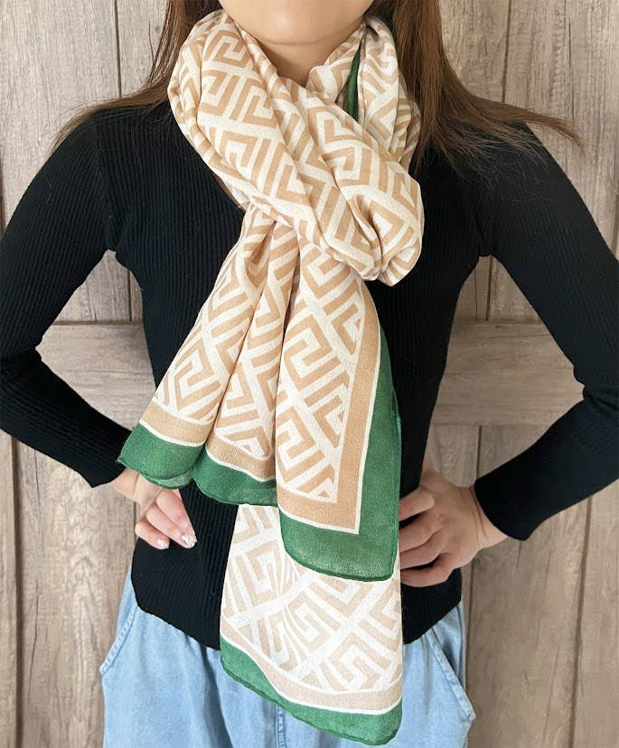 Beige-Green Geometric Maze Pattern Women's Shawl Scarf