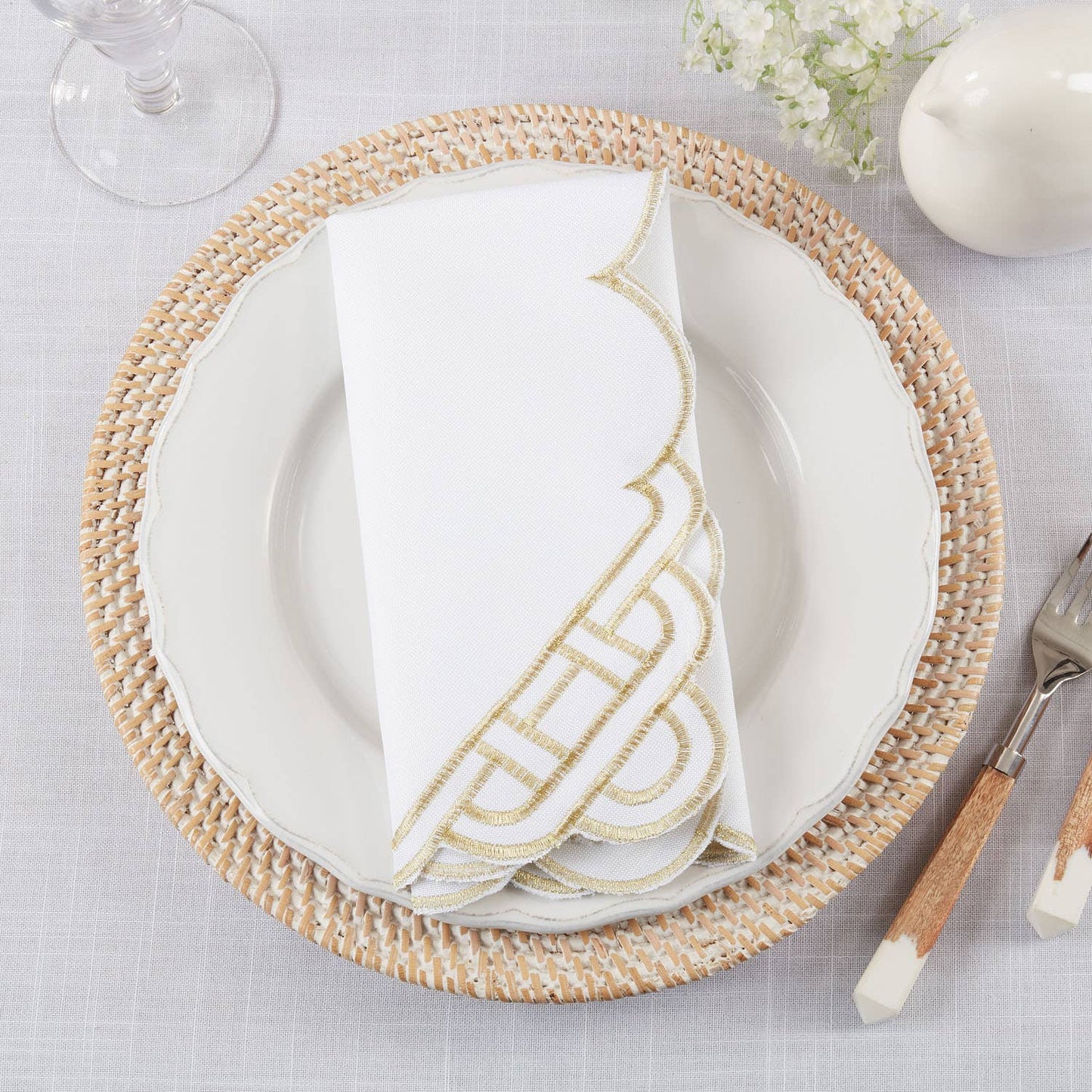 1729 - Gold Braid Embroidered 20" Cloth Dinner Napkin