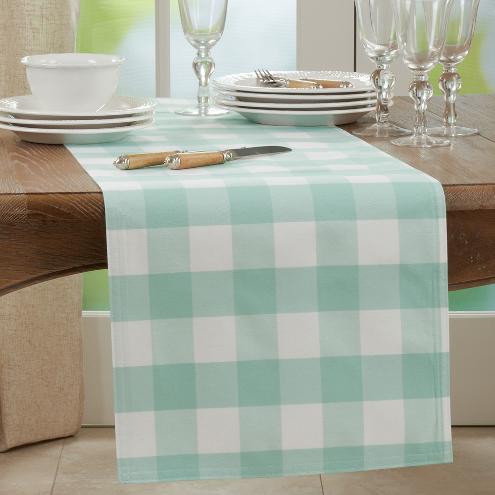 5026 - Green and White Reversible Cotton Table Runner