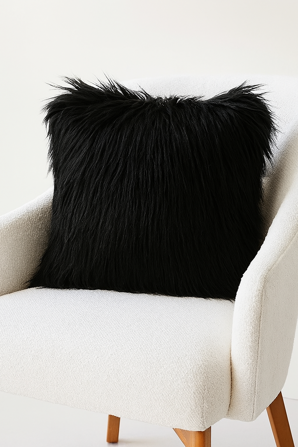 9354 - Black Faux Fur 17" Throw Pillow