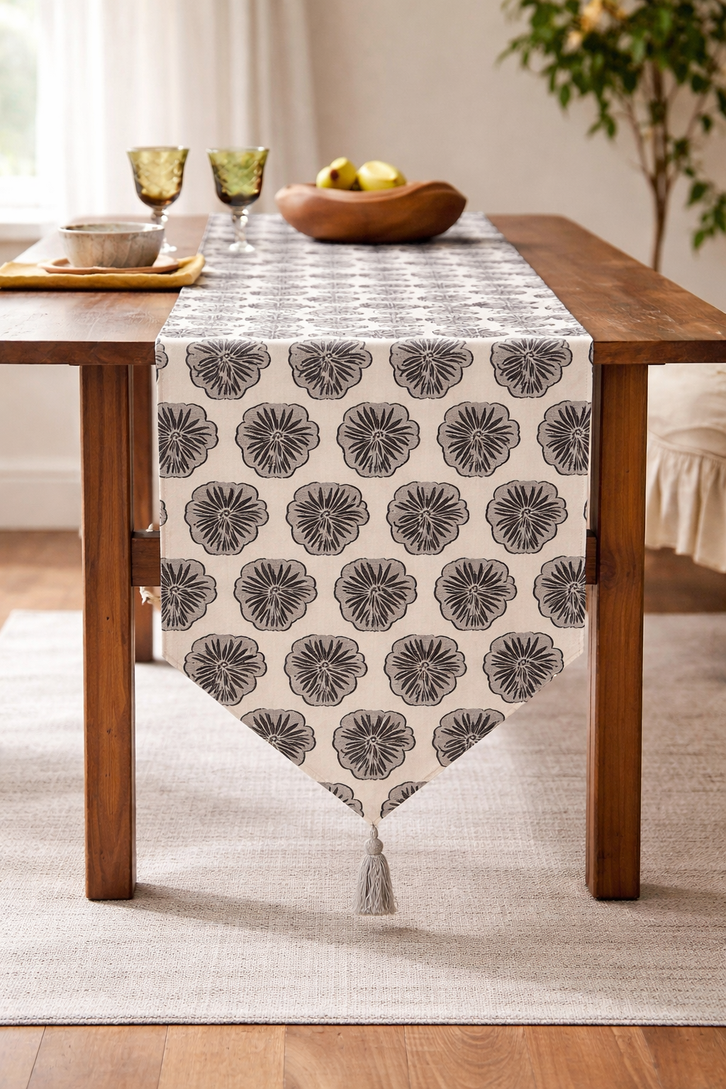 Black Floral Motif Reversible Cotton 14"x72" Table Runner