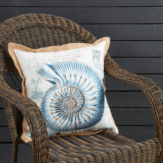 7427 - Shell 18" Outdoor Throw Pillow