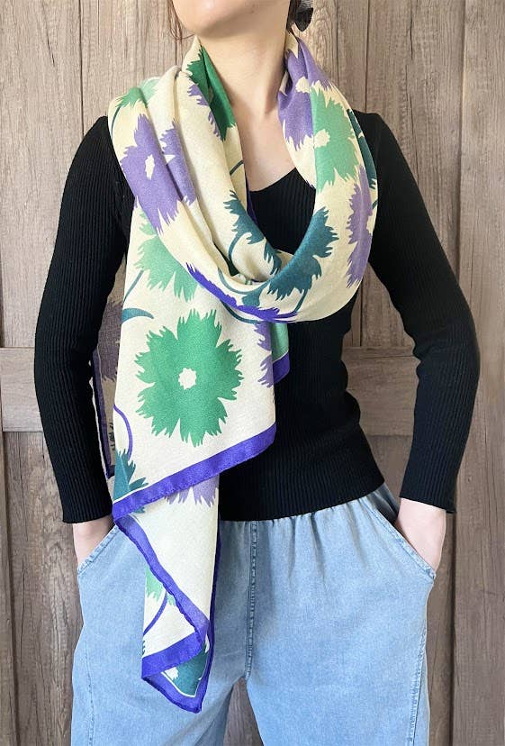 Blue Multi Daisy Pattern Women's Shawl Scarf