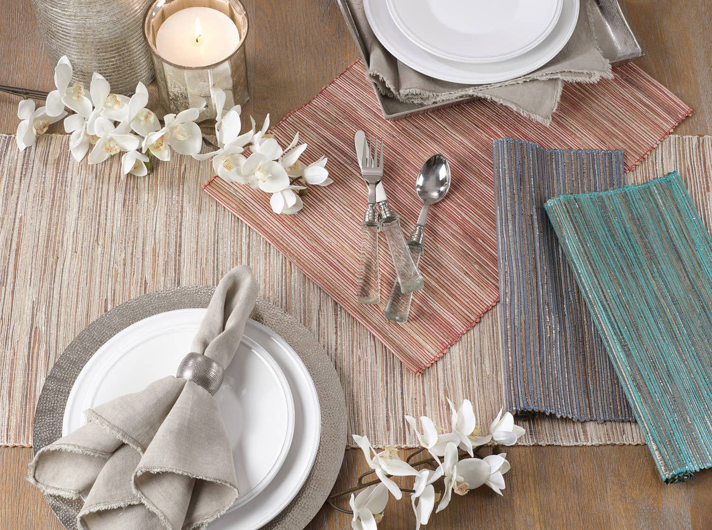 217 - Shimmering Water Hyacinth Nubby 14x20 Placemat