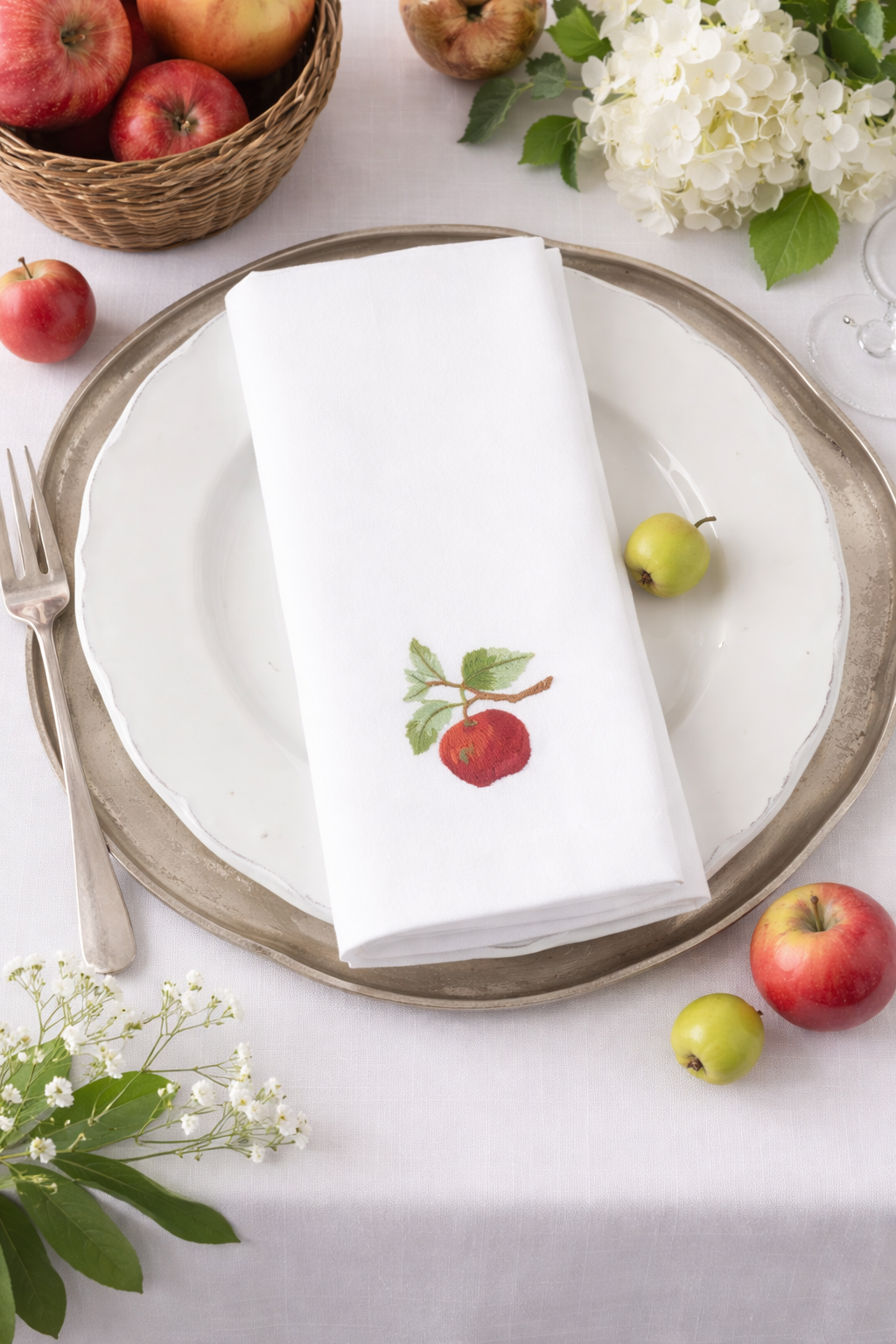 Embroidered Apple White 20" Dinner Napkin
