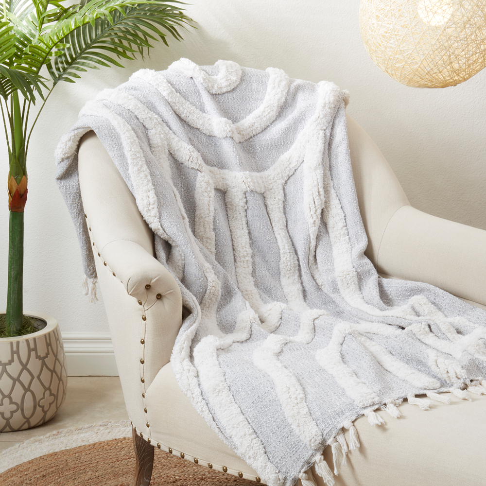 TH311 - Grey-White Tufted Cotton 50x60 Inch Throw Blanket