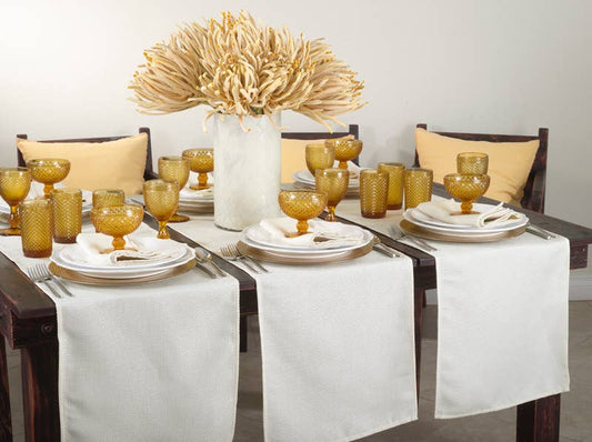 9113 - Ivory Basket Weave Table Runner
