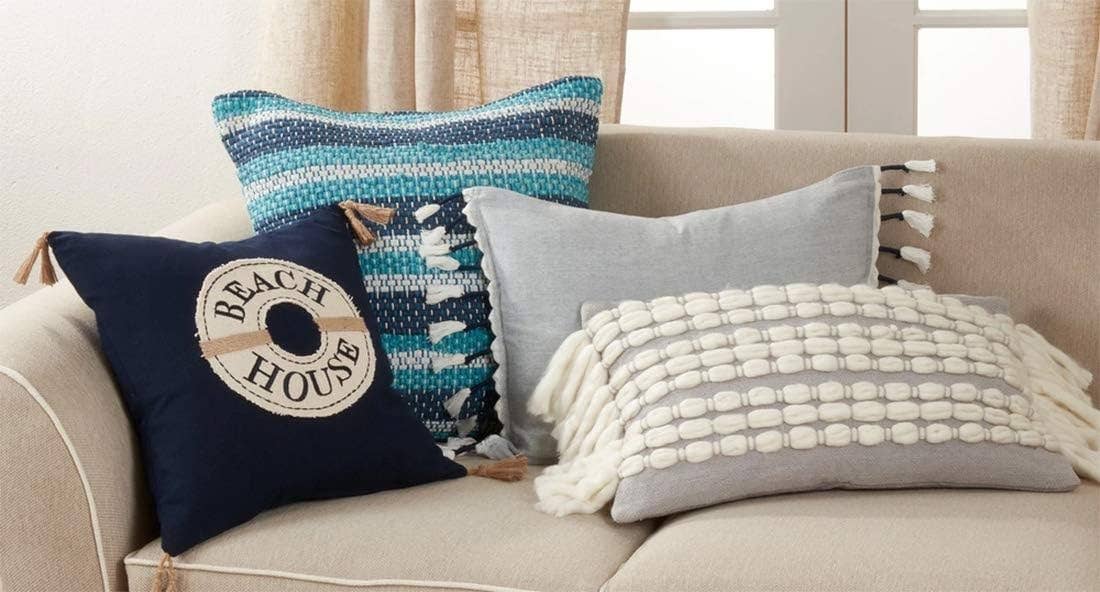 5533 - Navy Beach House Tasseled Cotton 18" Throw Pillow -