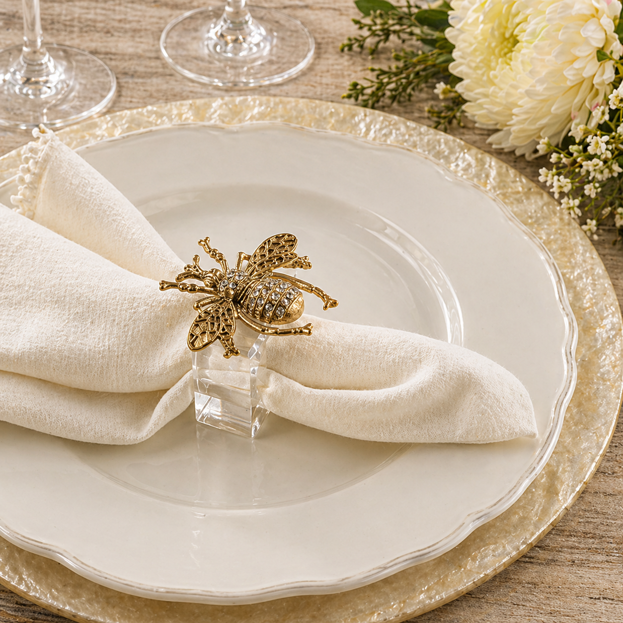 Gold Jeweled Bee Clear Napkin Ring