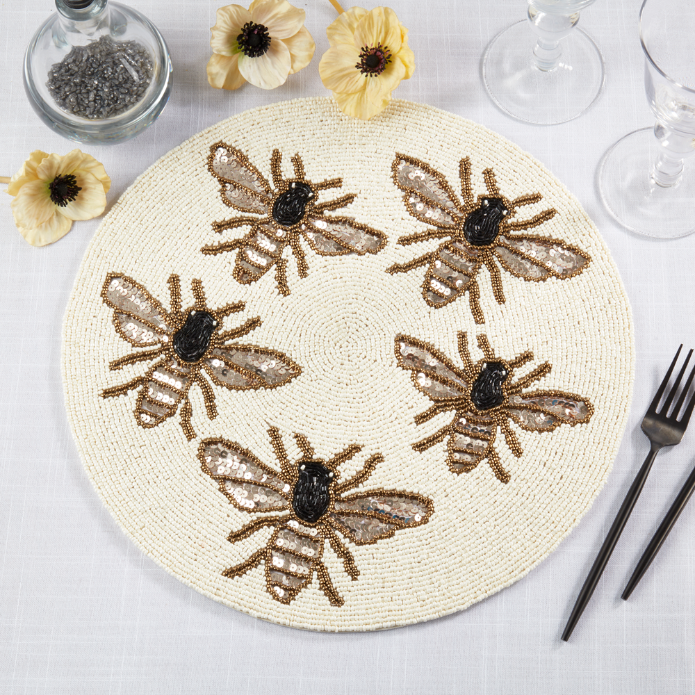 9085 - Gold Beaded Bees 15" Round Placemat